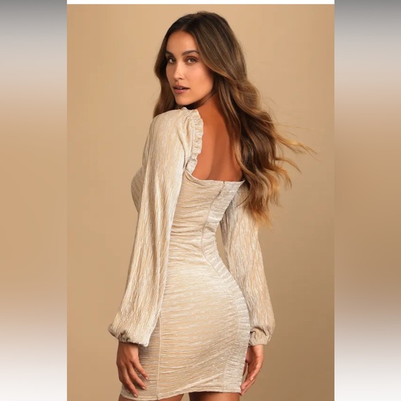 Lulus new with tags size medium celebrate me velvet - Picture 3 of 8